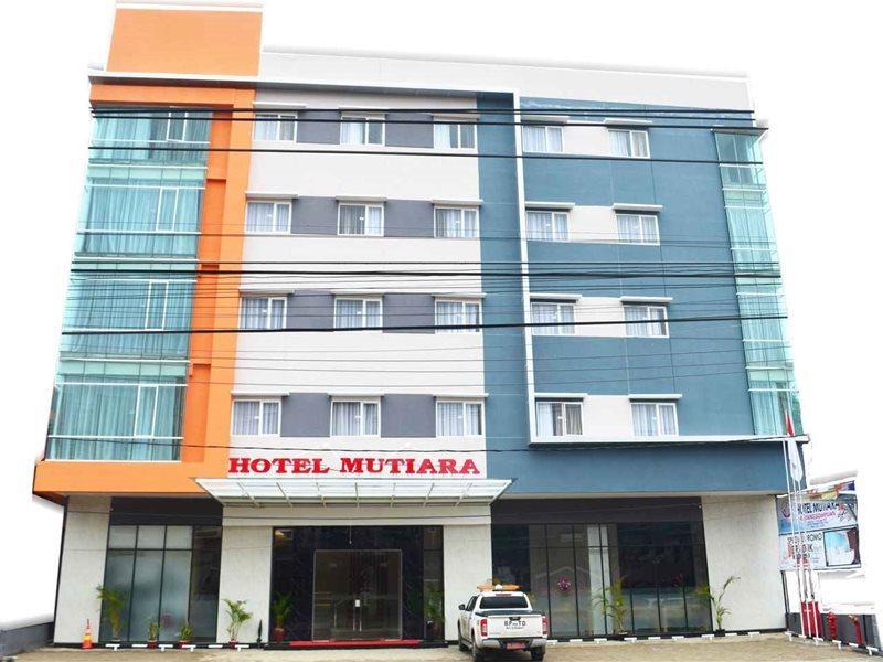 Hotel Mutiara Mitra Reddoorz Padang Sidempuan Exterior photo