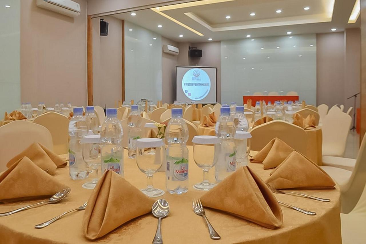 Hotel Mutiara Mitra Reddoorz Padang Sidempuan Exterior photo